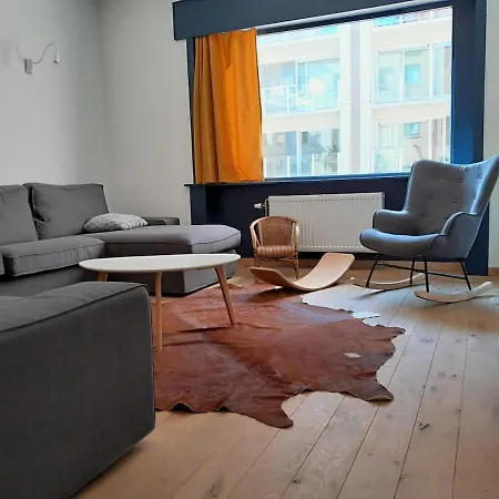 Semesterbostad Grande Maison Mariakerke